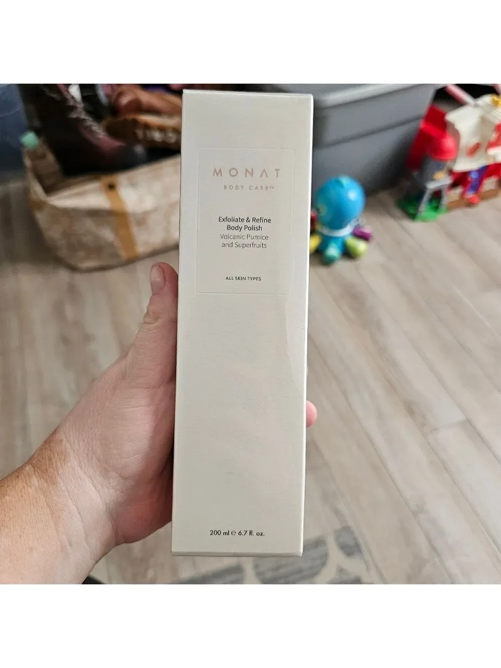 Monat Exfoliate & Refine Body Polish
